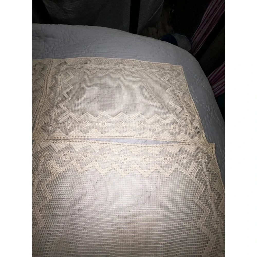 Vintage Lace Placemats Set of 6 Cream Floral Crochet Cottagecore Shabby Handmade